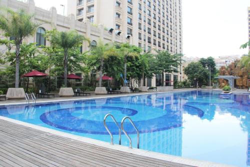 수영장, 하워드 존슨 항성 플라지 메이저우 (Howard Johnson Changsheng Plaza Meizhou) in 메이저우