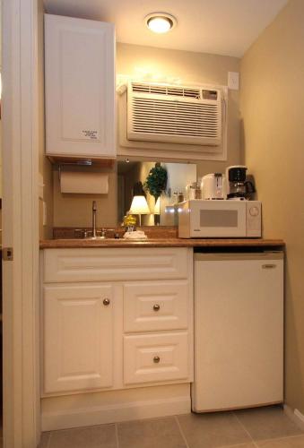 Studio East Motel – Ogunquit, ME