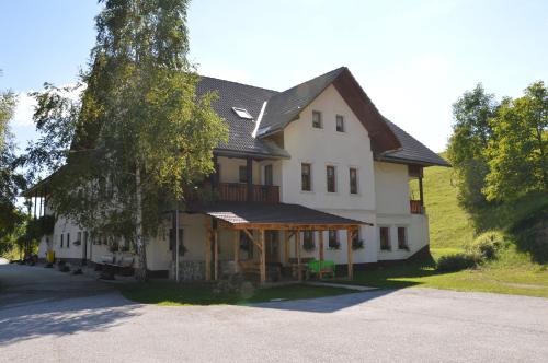 Apartmens and Rooms Šoštar - Cerkno