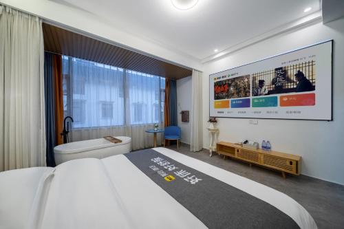 1 queen bed