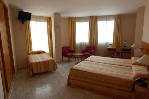Habitación triple, 3 camas