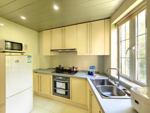 Photo - Ladoll Service Apartments