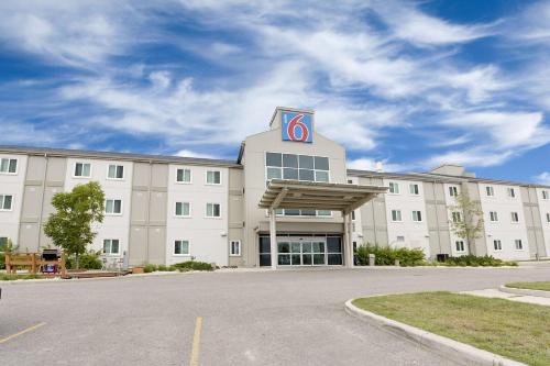 Motel 6-Brandon, MB