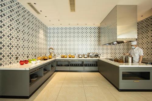 ห้องอาหาร, Xiamen Airlines Hotel, Tianjin in สนามบินนานาชาติเทียนสิน ปินไห่