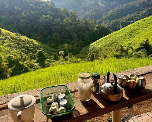 食べ物/飲み物, ティーポ ケ ヒルサイド ジャングル ロッジ (Teepo Ke Hillside Jungle Lodge) in ドイインタノン