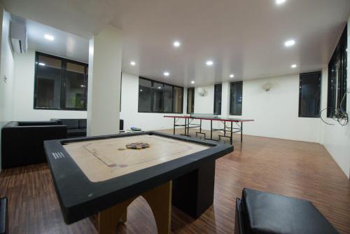 Budget Inn Service Apartments - Tiger Plaza