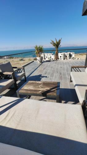 LP chalet deadSea view in Sowayma