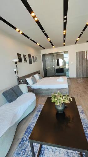 LP chalet deadSea view in Sowayma
