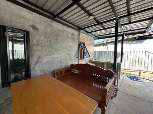 Ban Buarawong บ้านบัวระวงค์ in Saraphi