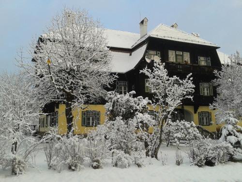 Hotelli välisilme, Zeilinger Villa in Knittelfeld