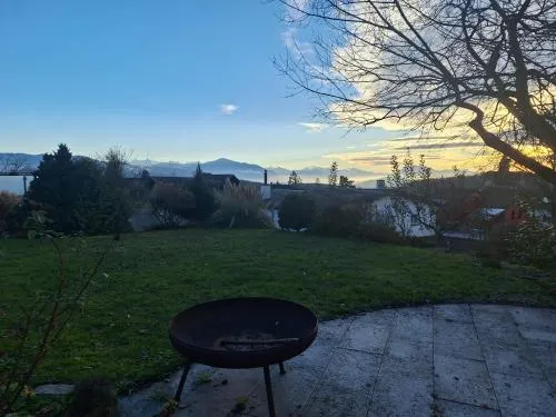 ruhige Zimmer in Privathaushalt, vegetarisch in Kappel am Albis, Schweiz