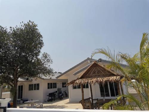 S&F villa - หัวหิน/ชะอำ