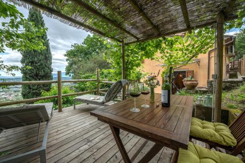 La Casa sui Colli in Pescia
