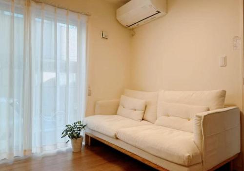 Sanmi Yosheme Near Hanazonocho Subway, 10 minutes walk to Tsutenkaku Tennoji