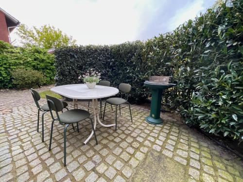 花園, Monteurwohnung Korte, Teams, 6 Einzelzimmer, 2024 renoviert, Smart TV, Garten, neue Bäder (Ganzes Haus I Teams I Monteure I 4 Einzelzimmer I 2 Doppelzimmer I 2025 renoviert I Smart TV I Garte) in 伊本比倫