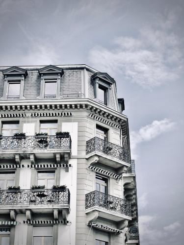 Vistas, La Résidence des Trois Couronnes (La Residence des Trois Couronnes) in Vevey City Center