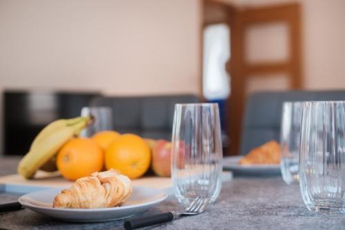 BnBNova - 2BR 2BA Penthouse with Terrace - Heart of Holborn - image 11