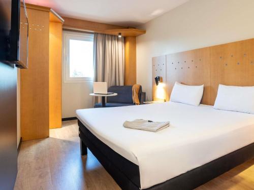 Double Room with Sofa Bed