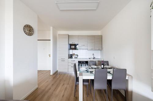 廚房, Poggio al Lago by Whale Homes in 德珍扎諾戴爾加大郊區