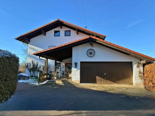 FeWo Aloisius im Allgäu - Über den Dächern von Nesselwang, Sonniger Balkon, Bergblick, Königscard inklusive in Nesselwang, Deutschland