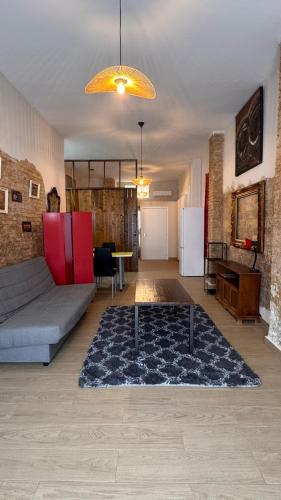 Gran Loft en planta baja en el Centro de Valencia