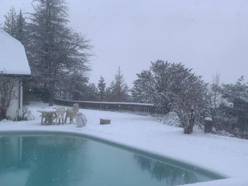 Kilátás, Un petit coin de Paradis in Clelles
