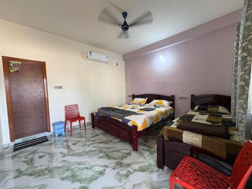 Mani Homestay Hampi - image 3