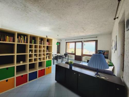 Atpūtas iespējas, Baia dei Colori in Monte Isola