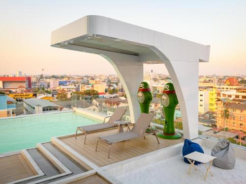 Huike International Hotel - image 10