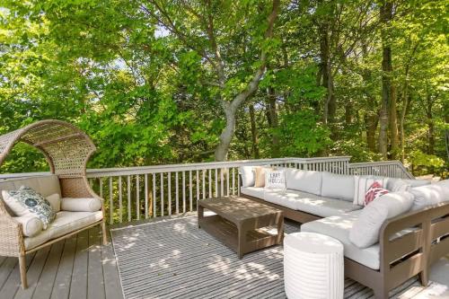 Hummingbird Beach House-Family Friendly - image 14