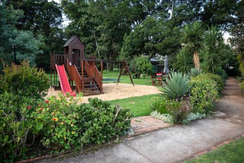 Amohela Guesthouse - Taman bermain