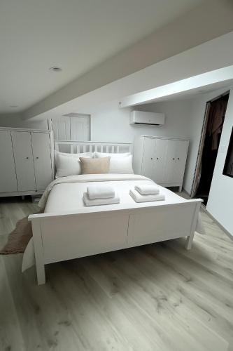 Maison de village, cœur de Vias in Vias