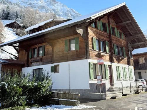 A szálláshely kívülről, Deine Auszeit mit Alpenblick in Kandergrund