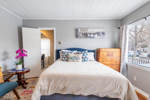 Charming French Studio Apartment