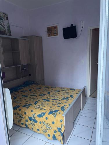 Appartement de plain pied , jardin et grande terrasse in Ussat