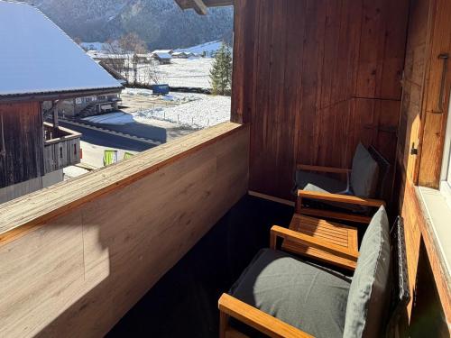 Deine Auszeit mit Alpen- und Kanderblick in Kandergrund