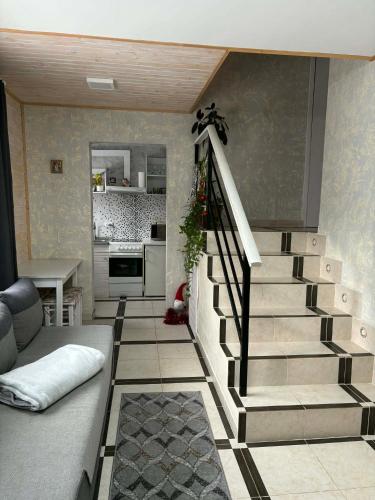 Apartment - Split Level
