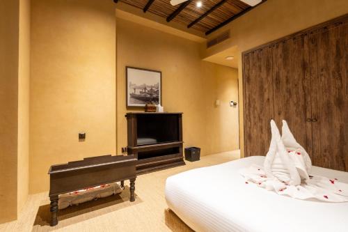 The Luxe Retreat Hotel Apartments - image 14