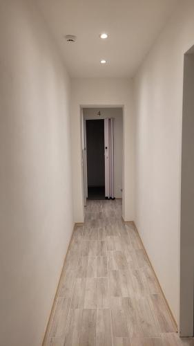 入口, Wohnung für 7 Personen (Wohnung fur 7 Personen) in 許克爾霍文