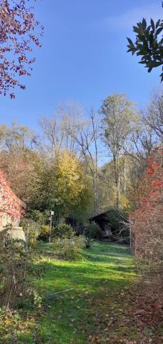 Apkārtne, Jolie chambre dans un village calme in Badecon-Le-Pin