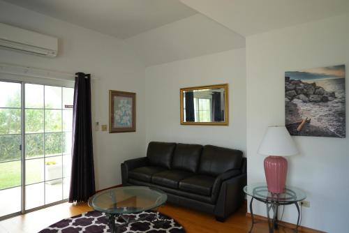 Windsong Guest Apts in Bermuda