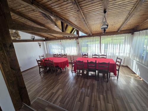 Casa de la Muntele Craiului in Măgura (Brasov)