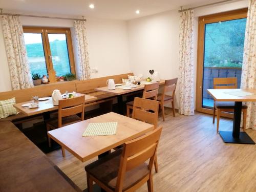 Ferienhof Hefele Zimmer Alpsee mit KonigsCard in Hopferau
