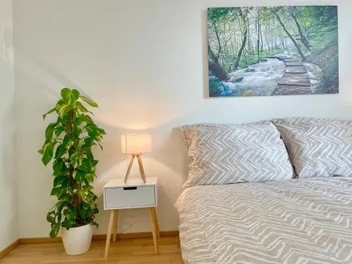 55 m2 Stylish Apartment with Balcony & Free Parking in Wien, Österreich