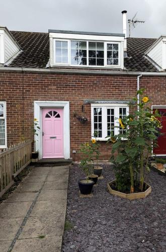 A szálláshely kívülről, Pink Door Cottage in Bubwith