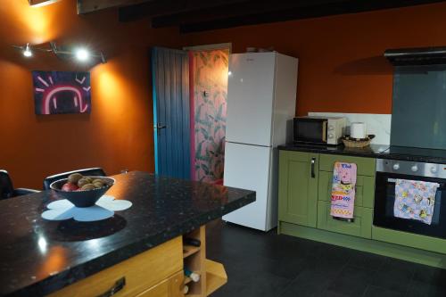 Pink Door Cottage in Bubwith