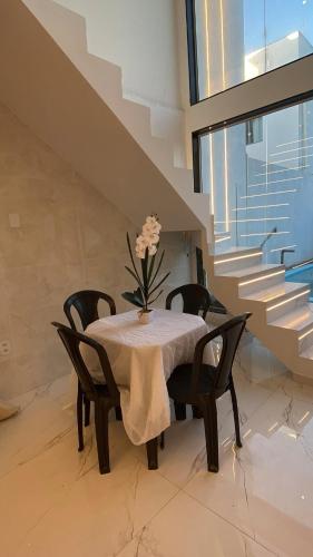 Food and beverages, Casa Sonho Real - Frente Mar com Piscina Privativa in Industrial Zone