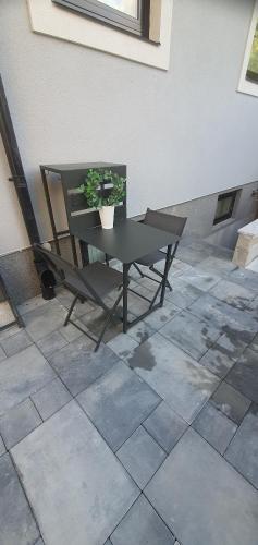 Facilities, Fresh and newly renovated basement apartment in Sodra Sofielund