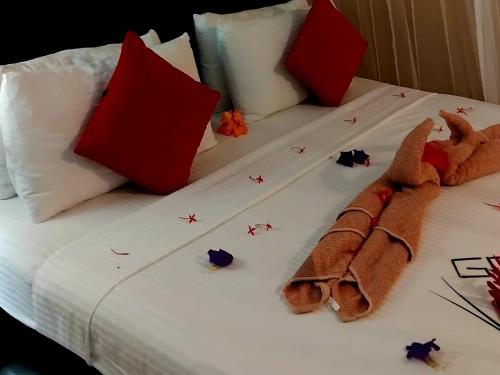 1 queen bed