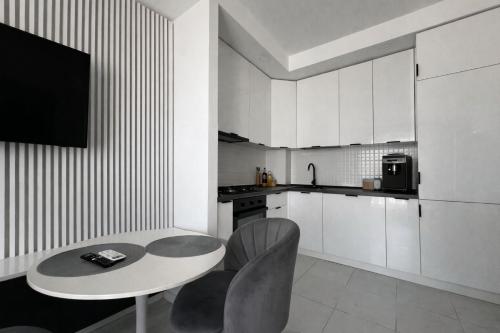 Nova Studio Bucharest #pool&parking in Stefanestii De Jos